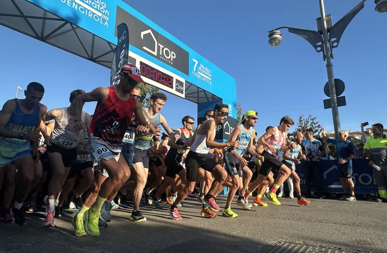 Fuengirola celebrates this Sunday the great sports festival with 2,500 runners and 300 volunteers in the VIII Half Marathon