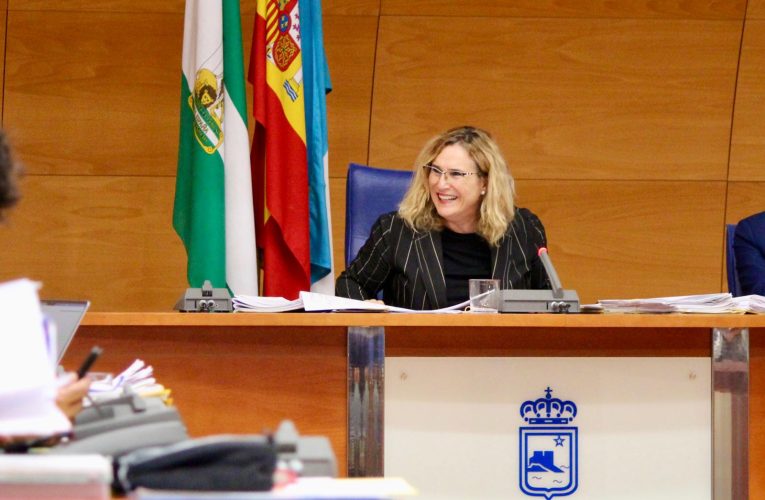 Institutional declaration of congratulations from the Corporate Plenary to clubs and athletes from Fuengirola