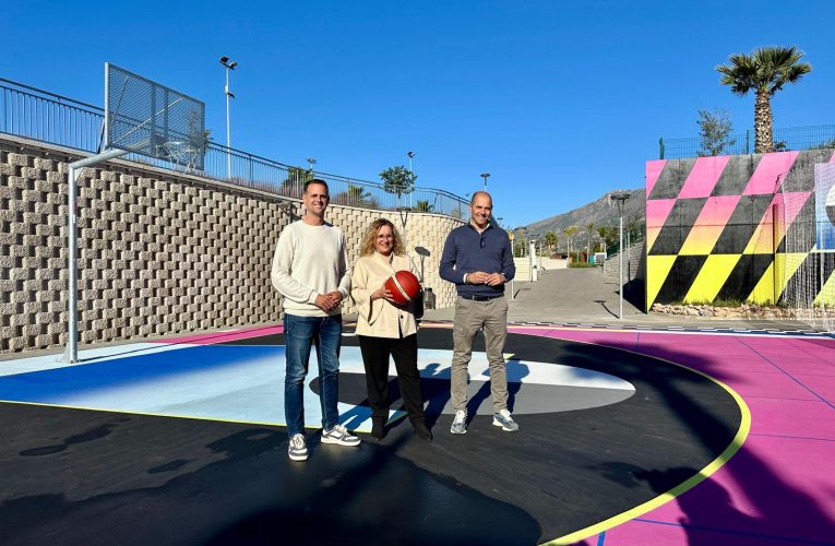The Fuengirola City Council expands the sports offer of Parque de La Loma with the creation of a 3×3 basketball court