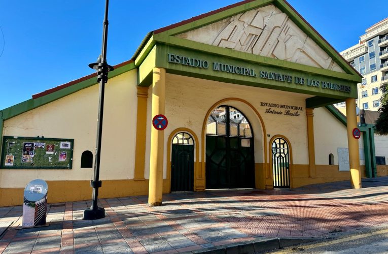 The Fuengirola City Council puts out to tender the drafting of the project and the work of the remodeling of the Santa Fe de Los Boliches Stadium