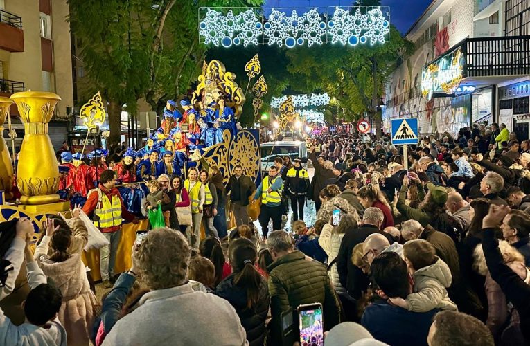 Fuengirola closes a successful Christmas with broad citizen participation despite the inclement weather