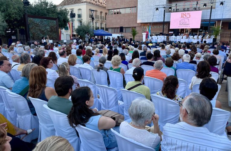 Ana Mula: “We Fuengiroleans feel proud to belong to an exemplary city, admired and recognized far beyond our borders”